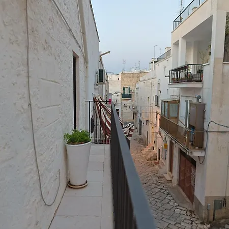 公寓 Torre Bianca Vista Mare Terrazza Panoramica 奥斯图尼