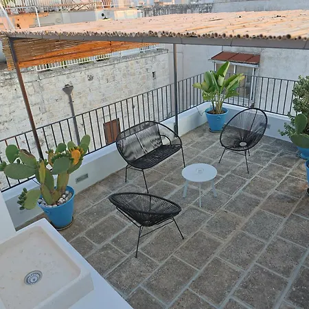 Torre Bianca Vista Mare Terrazza Panoramica * 奥斯图尼