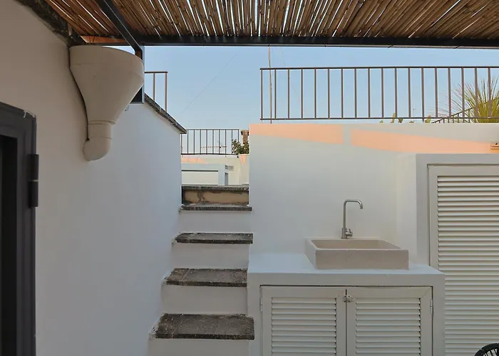 Torre Bianca Vista Mare أوستوني