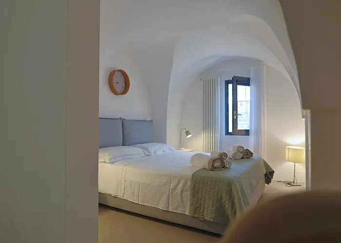 Torre Bianca Vista Mare 아파트 오스투니